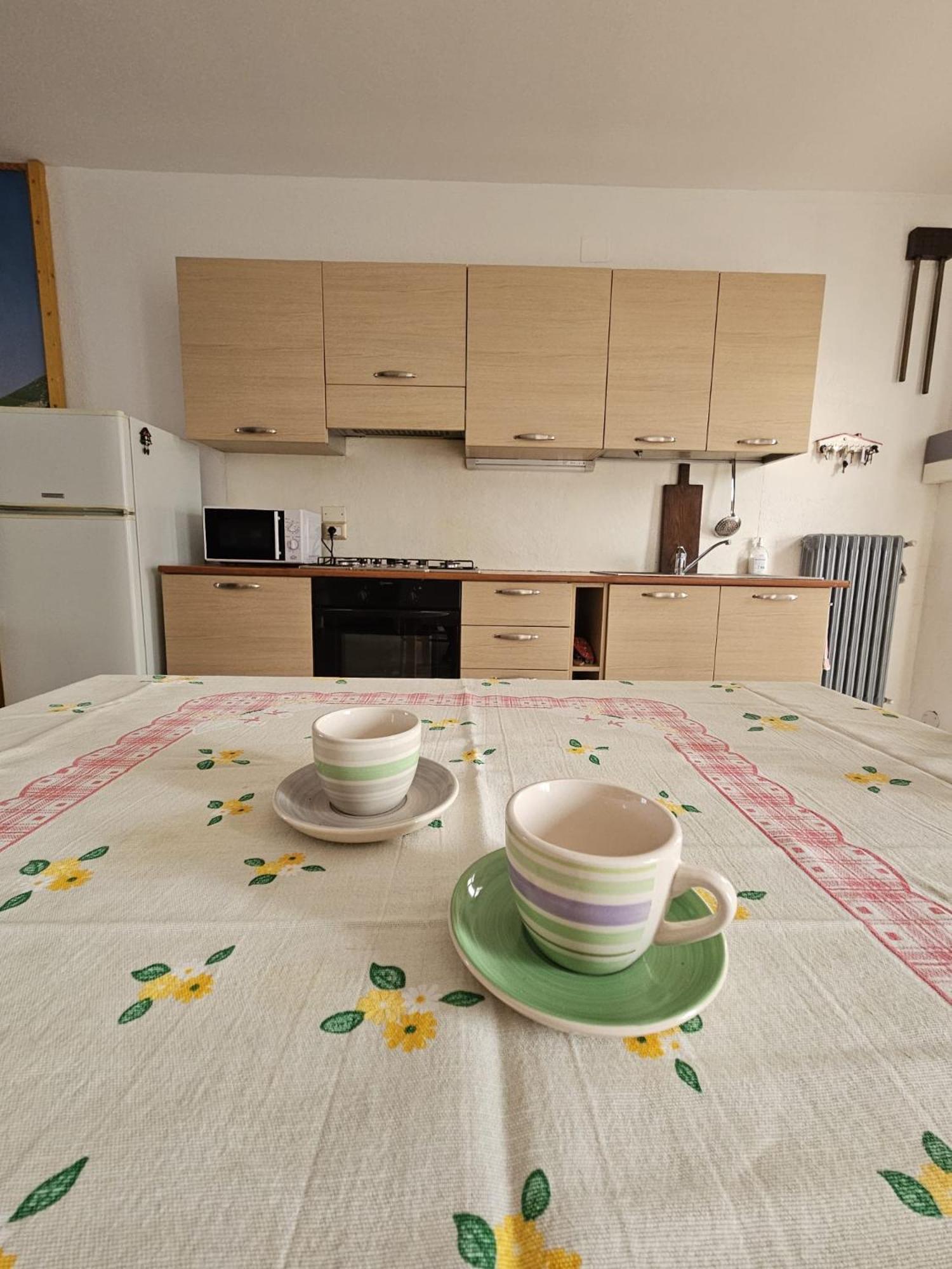 Casa Dell'Alpino Villa Caprino Veronese Eksteriør bilde